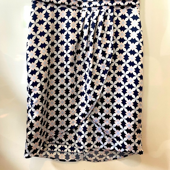 H&M Women's Navy Blue and White Faux Wrap Dress Size 8 - Picture 13 of 15